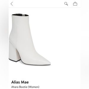 Alias Mae Ahara Bootie
